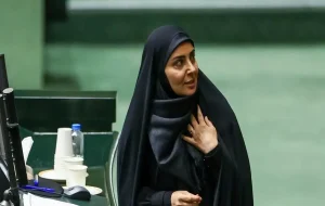 بنادر بی‌سکان‌دار و مسکن بلاتکلیف؛