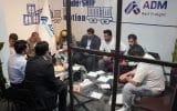 استقبال فعالان اقتصادی از حضور ادمیرال در نمایشگاه حمل‌ونقل